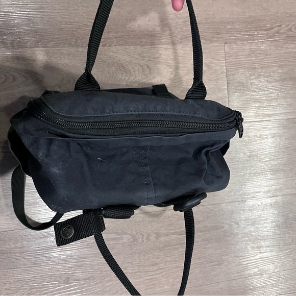 Fjallraven Kanken Mini Backpack - Picture 4 of 5